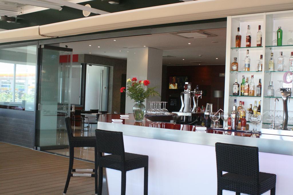 เซอร์โคเทล เอบี ริบาส Hotel ริวาส-วาเคียมาดริด ภายนอก รูปภาพ